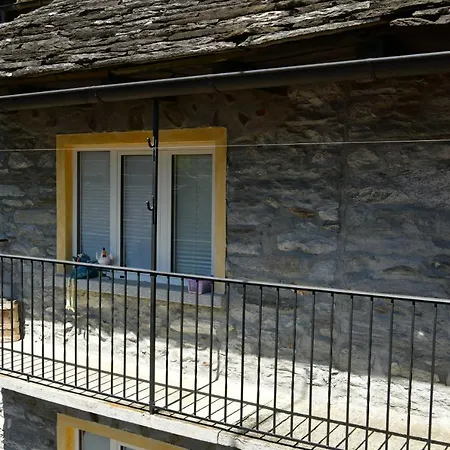 Chalet Rustico Luchessa Valle Verzasca *