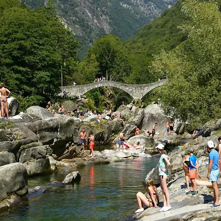 Rustico Luchessa Valle Verzasca Chalet *
