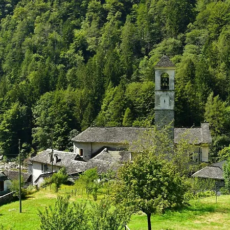 Chalet Rustico Luchessa Valle Verzasca *