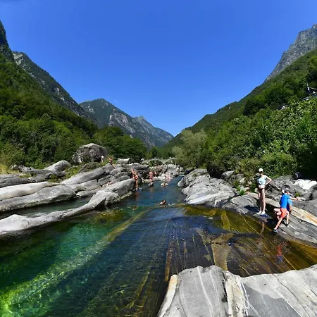 Rustico Luchessa Valle Verzasca Chalet Lavertezzo