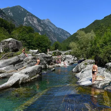 Rustico Luchessa Valle Verzasca Chalet *
