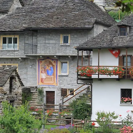 Chalet Rustico Luchessa Valle Verzasca