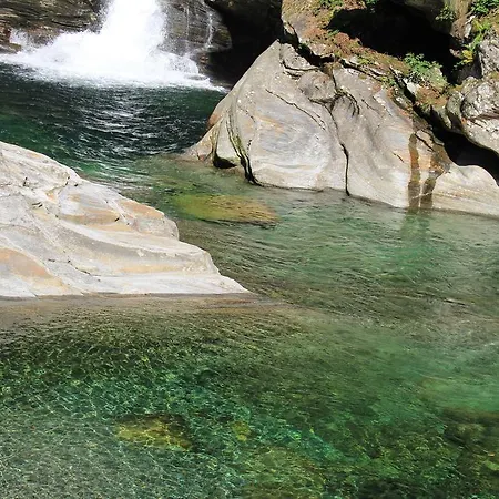 Chalet Rustico Luchessa Valle Verzasca Lavertezzo