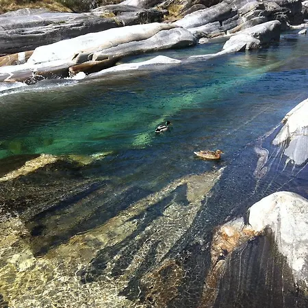 Chalet Rustico Luchessa Valle Verzasca Lavertezzo